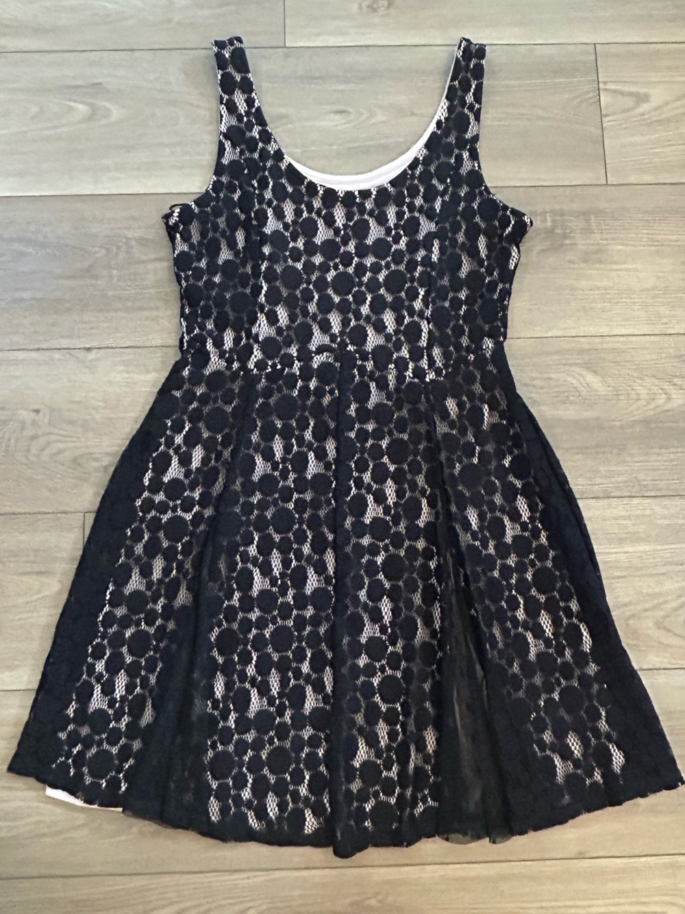 Disney Minnie Rocks The Dots Lace Fit Flare Dress Womens L